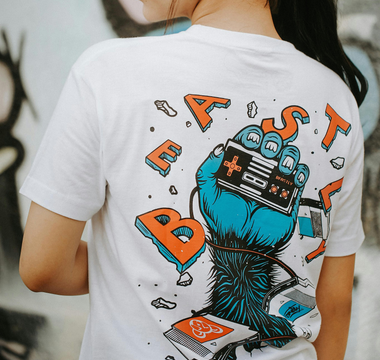 T-shirt personnalisé avec transfert DTF